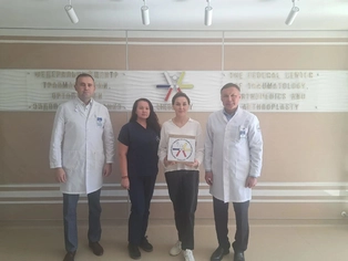 Сотрудники Федерального центра отправили медикаменты в зону СВО
